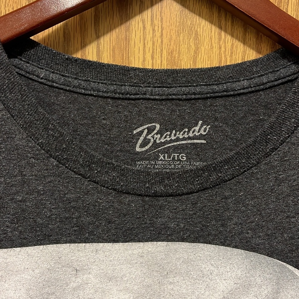 Lionel Ritchie Hello shirt - Picture 2 of 4